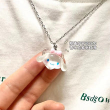 Laden Sie das Bild in den Galerie-Viewer, Sanrio Hello Kitty Ashes Parfüm-Aufbewahrungskette
