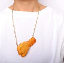 Laden Sie das Bild in den Galerie-Viewer, Fried Chicken-Halsketten
