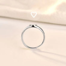 Load image into Gallery viewer, New Techonolog “Heart” Shaped Light Projection Sterling Silver Ring
