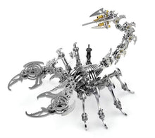 Laden Sie das Bild in den Galerie-Viewer, DIY-Skorpion-Spielzeug
