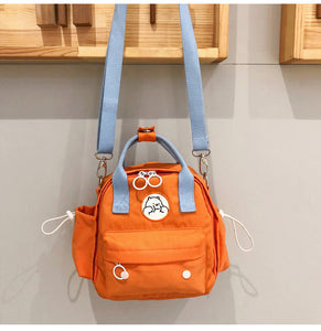 Mini-Rucksack aus Nylon mit drei Verwendungsmöglichkeiten