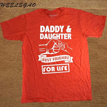 Cargar imagen en el visor de la galería, Papá e hija Mejores amigos de por vida Día del padre Camisetas de regalo para papá
