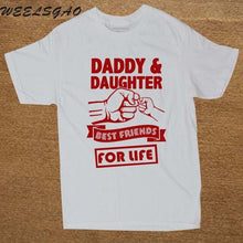 Cargar imagen en el visor de la galería, Papá e hija Mejores amigos de por vida Día del padre Camisetas de regalo para papá
