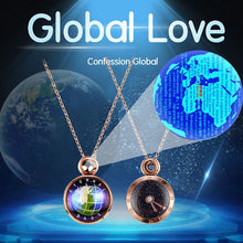 Cargar imagen en el visor de la galería, Collar giratorio de amor eterno global 100 idiomas I Love You Projection
