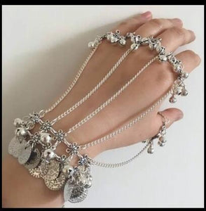 Mehrschichtiges Quasten-Sklaven-Armband-Armband-Finger-Ring-Geschirr-Handketten-Schmuck